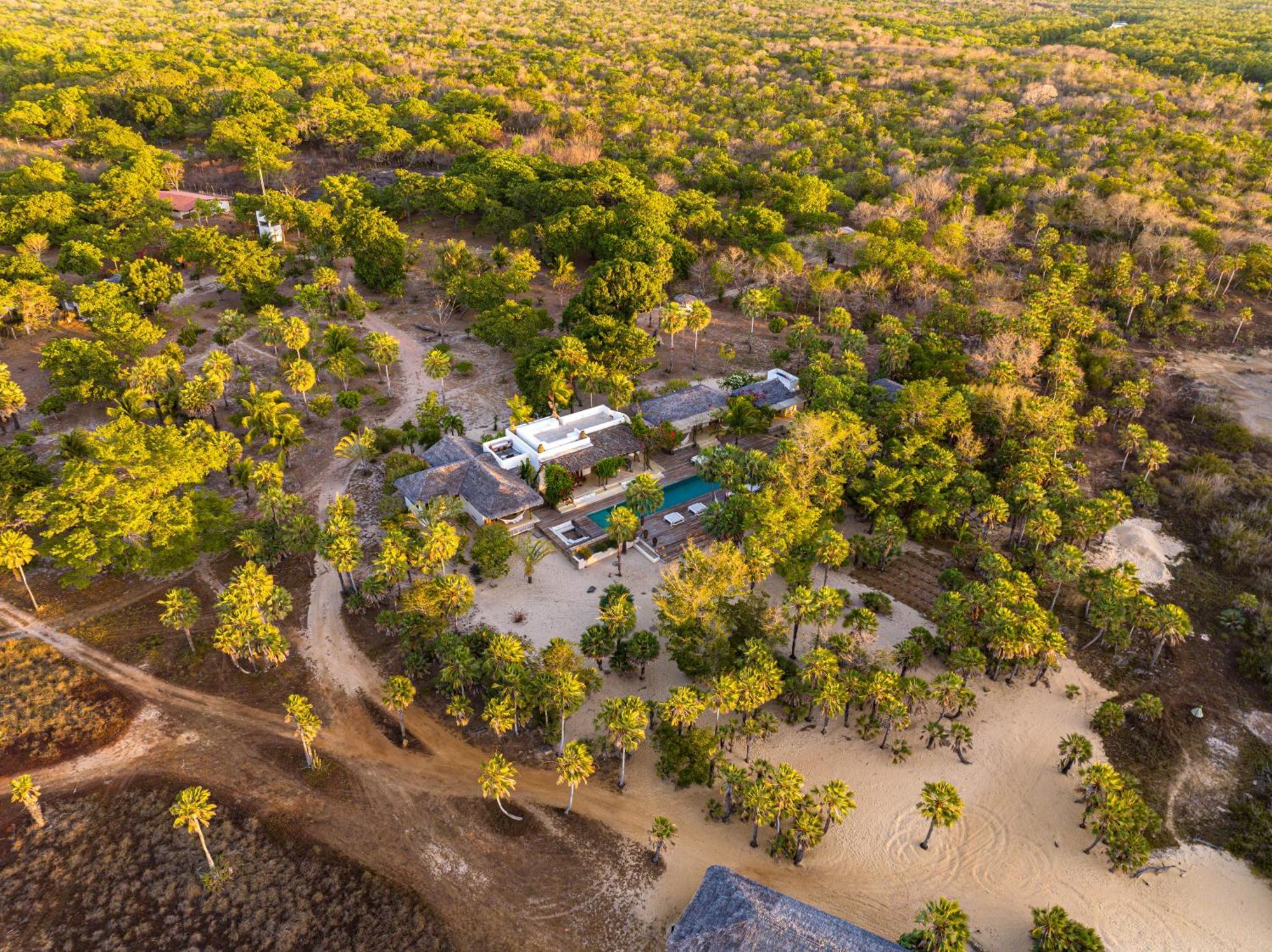 Villa Paz - La Villa Group كاموسين المظهر الخارجي الصورة